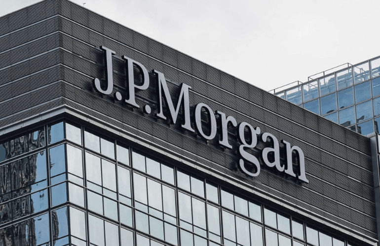 JPMorgan Alerts about Dollar’s Dominance at Risk from US-China Tensions