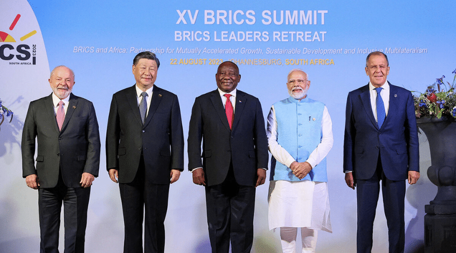 Xi Jinping Expects BRICS to Strengthen Partnership