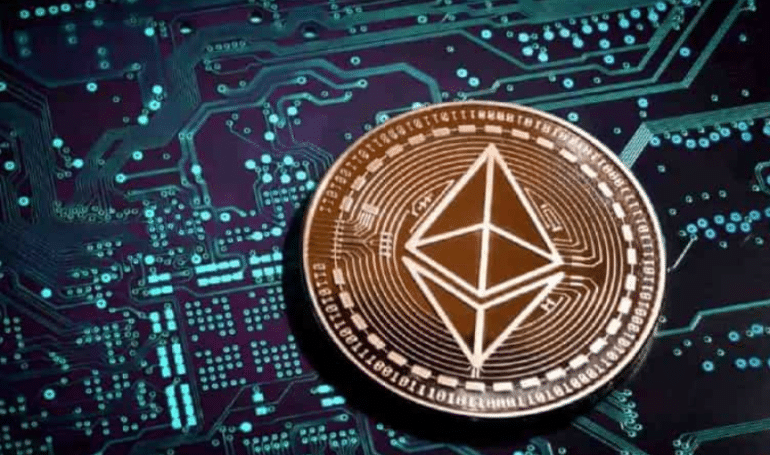 Ethereum Breaks Through $2,000 Resistance: Driven by DeFi Popularity and Upcoming Upgrade Momentum