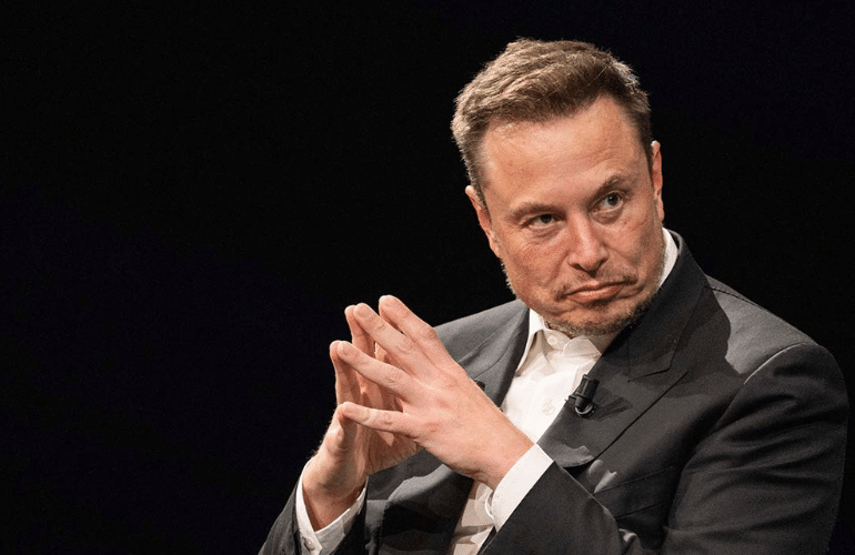 SEC Pursues Court Mandate for Elon Musk's Testimony Regarding Twitter Acquisition Investigation